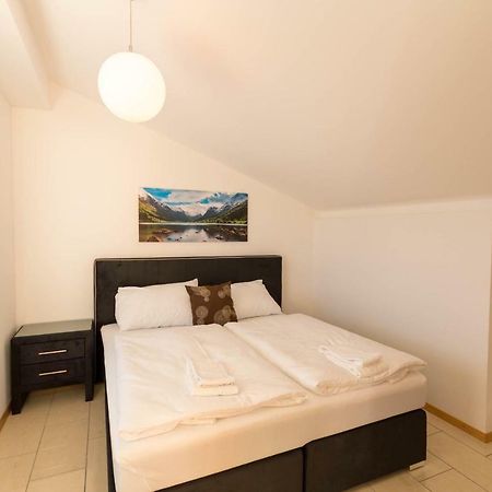 Ski-N-Lake - The Alps View Apartment 젤암제 외부 사진